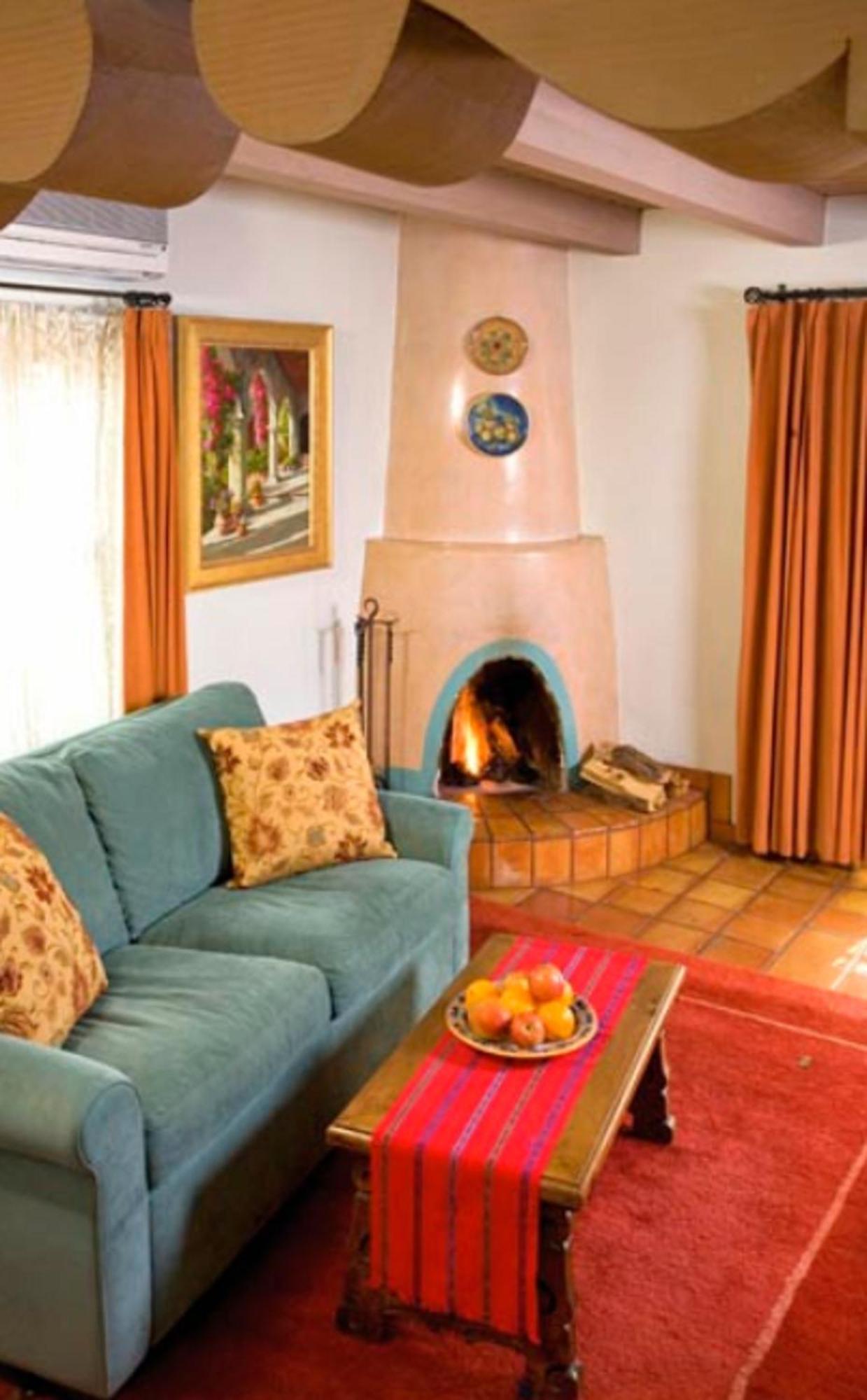 El Farolito B&B Inn Santa Fe Bagian luar foto