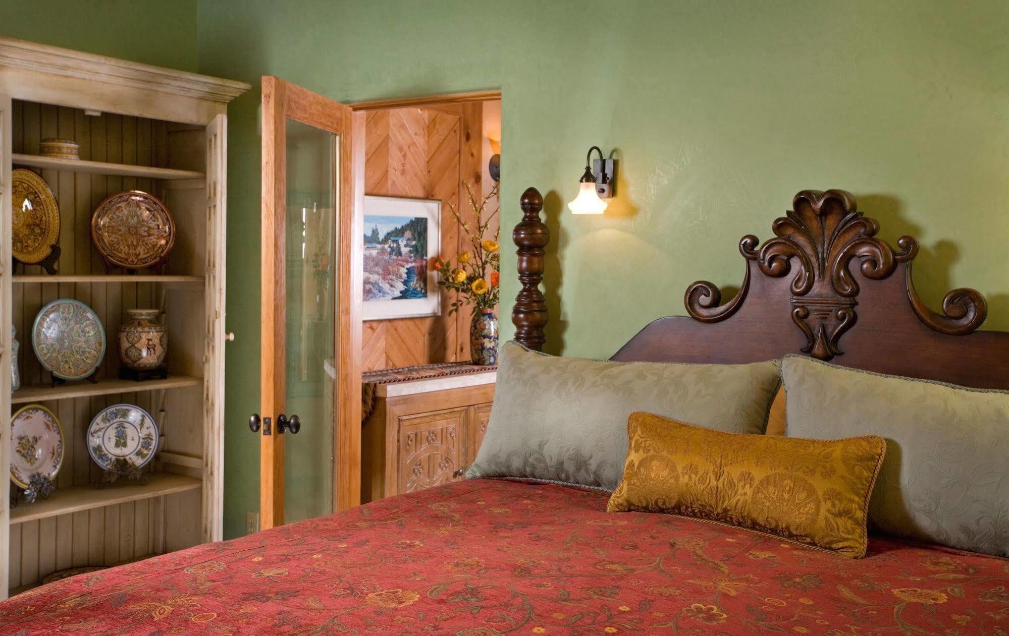 El Farolito B&B Inn Santa Fe Bagian luar foto
