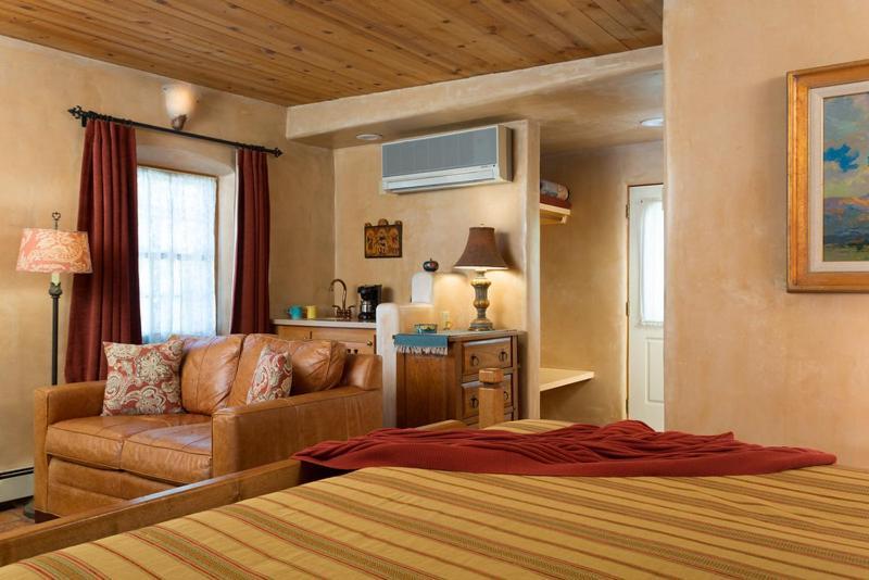 El Farolito B&B Inn Santa Fe Bagian luar foto